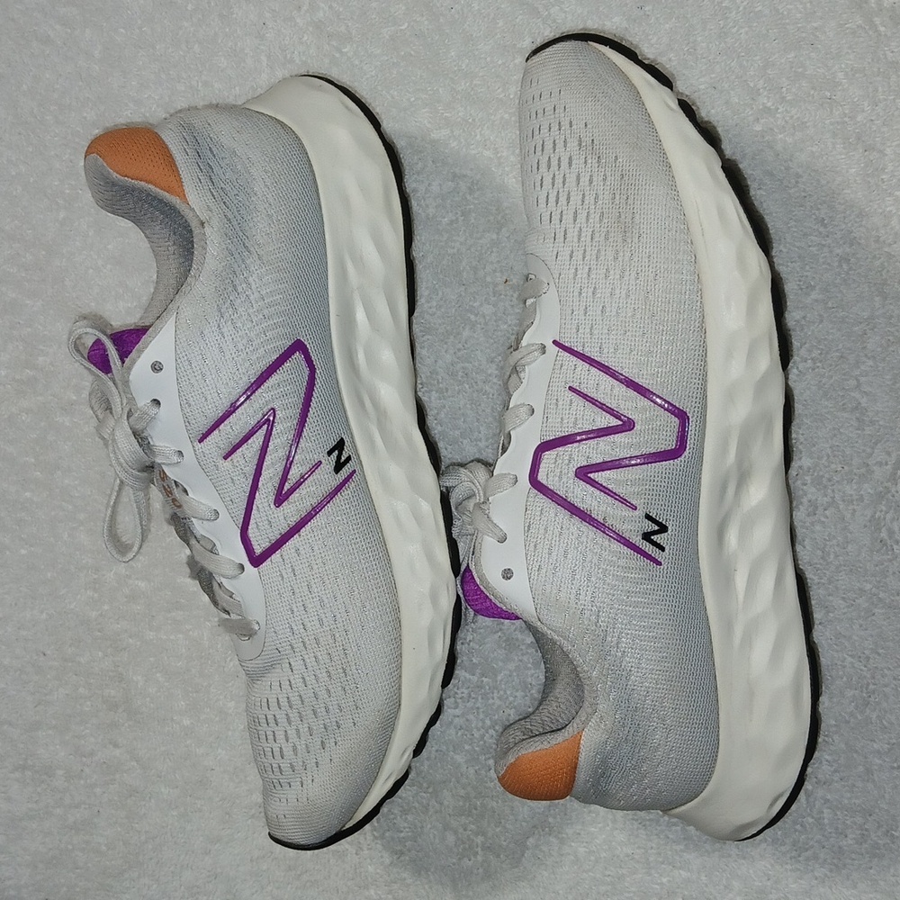 New Balance 520 v8 Running Shoe - Women's Size 8.5 Grey,white And Purple